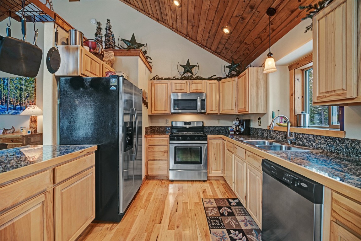 199 Sacramento DRIVE