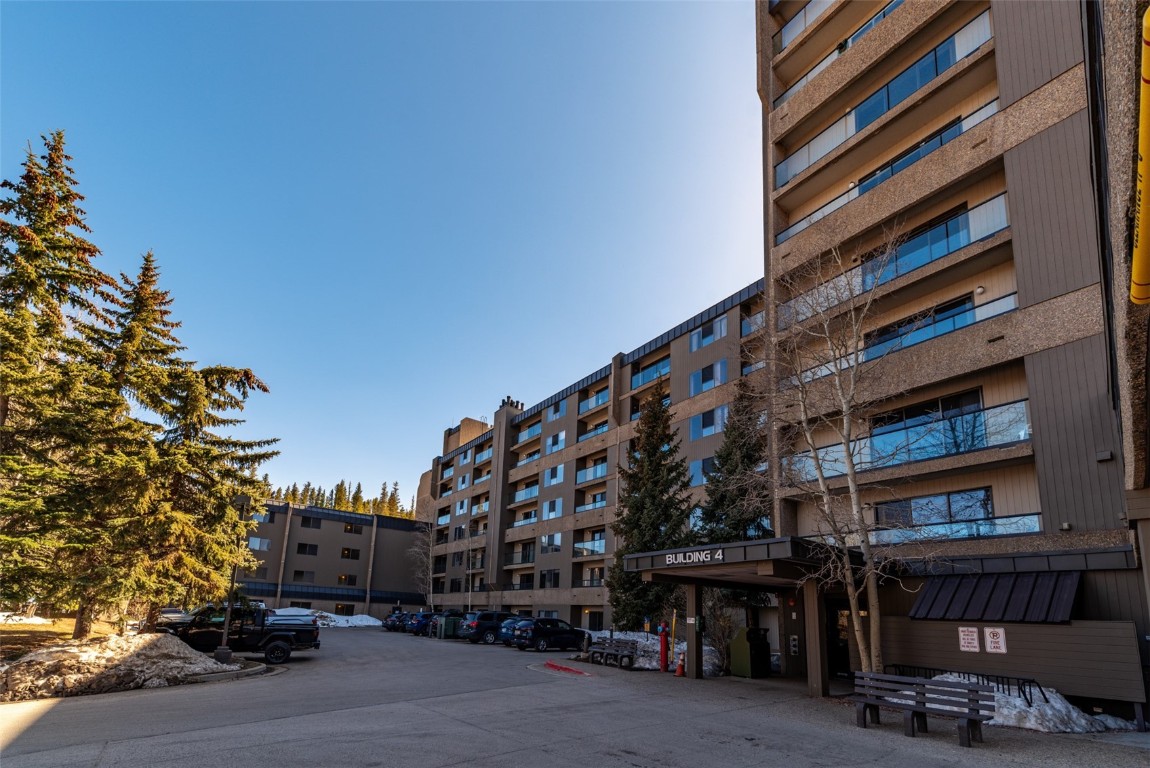 640 Village ROAD 4422