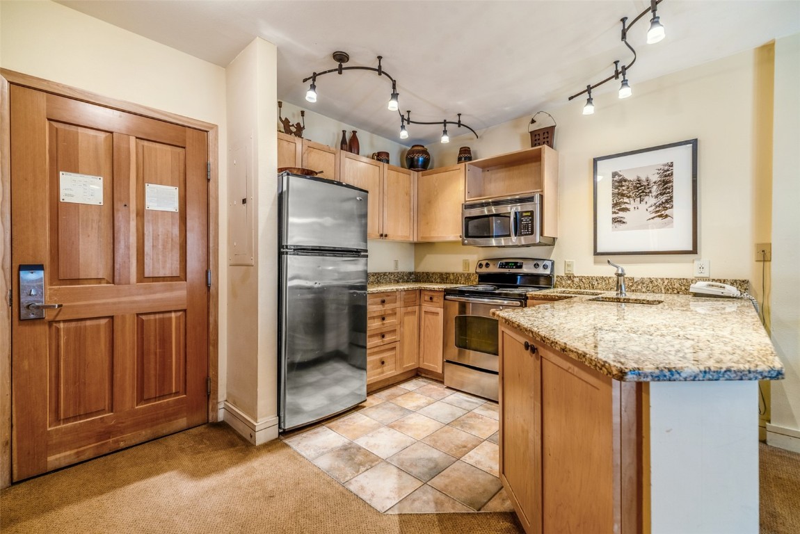 140 Ida Belle DRIVE 8178