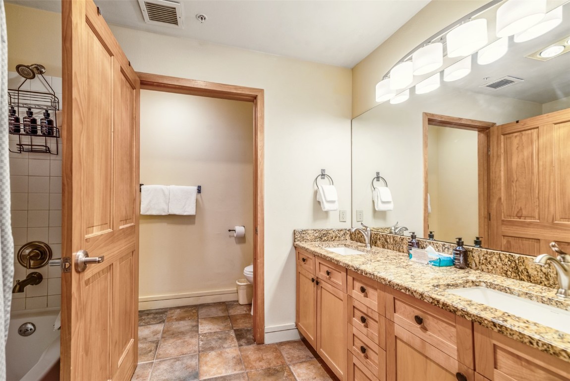 140 Ida Belle DRIVE 8178