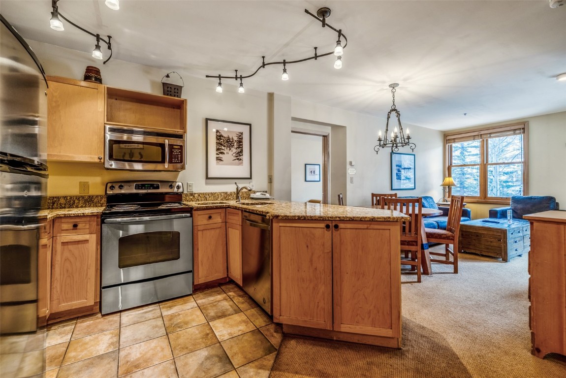 140 Ida Belle DRIVE 8178
