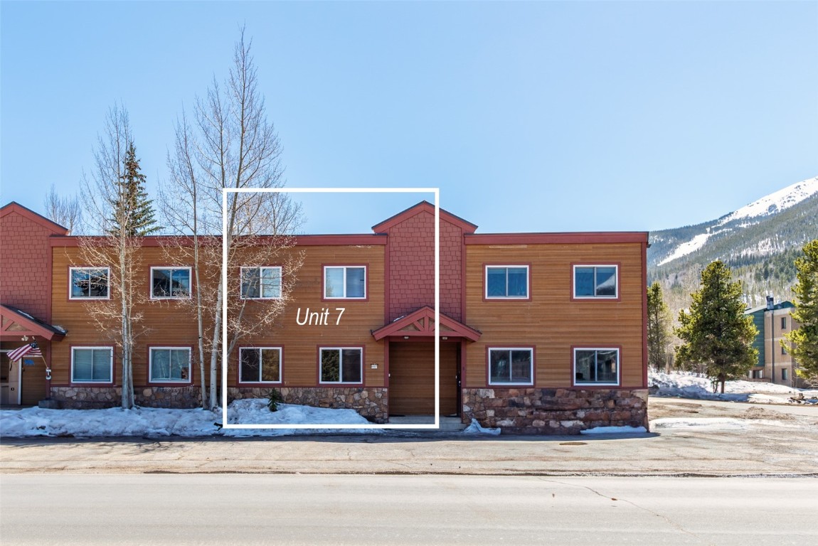 300 Granite STREET 7