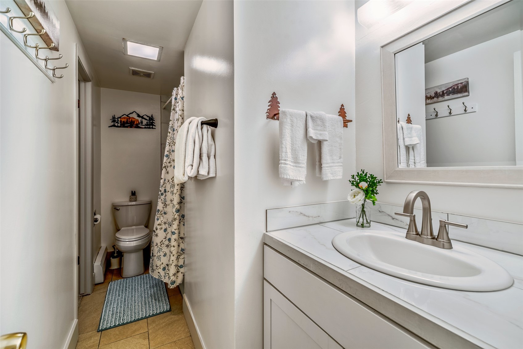 370 E La Bonte STREET A
