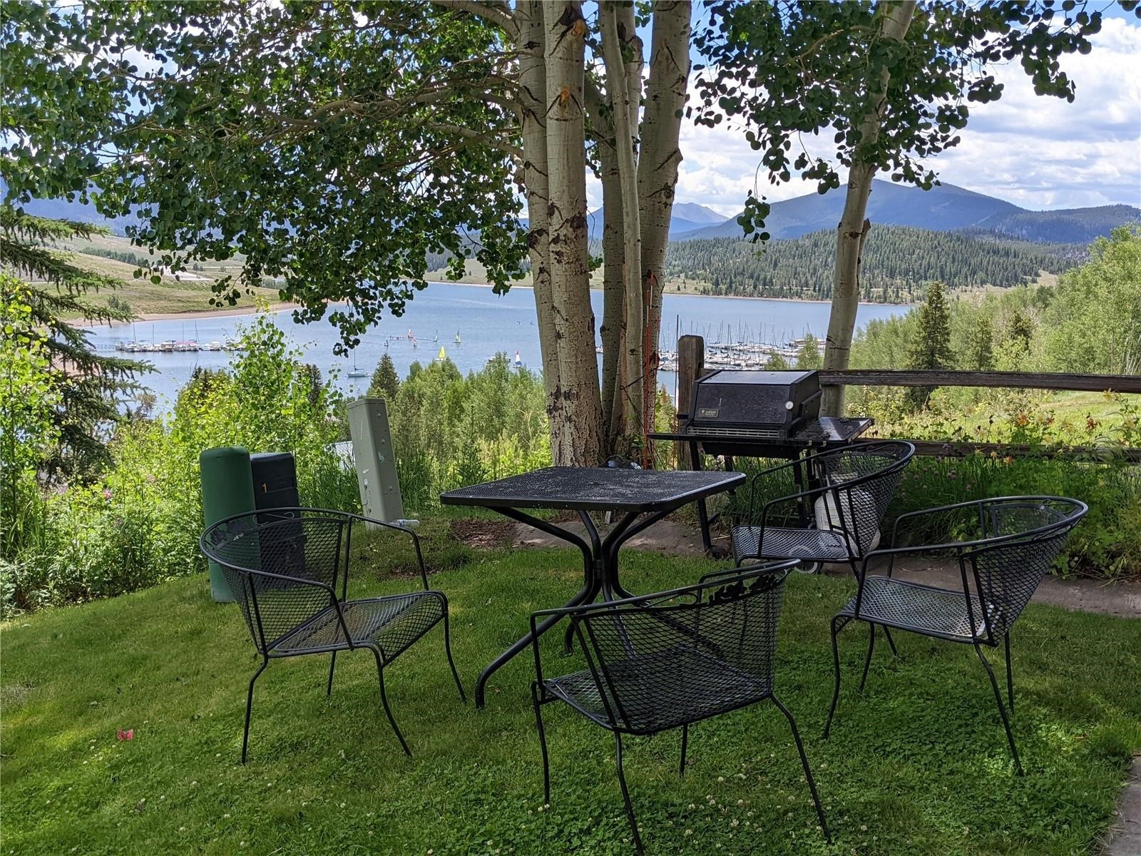 370 E La Bonte STREET A