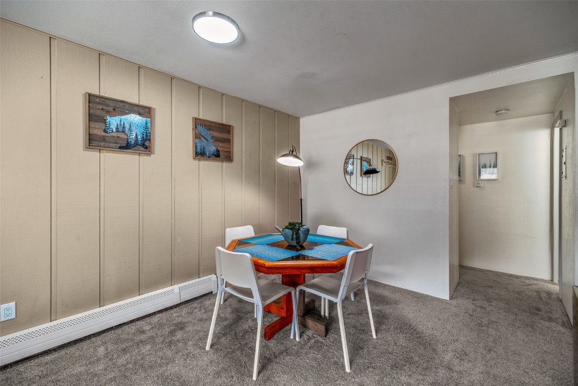 370 E La Bonte STREET A