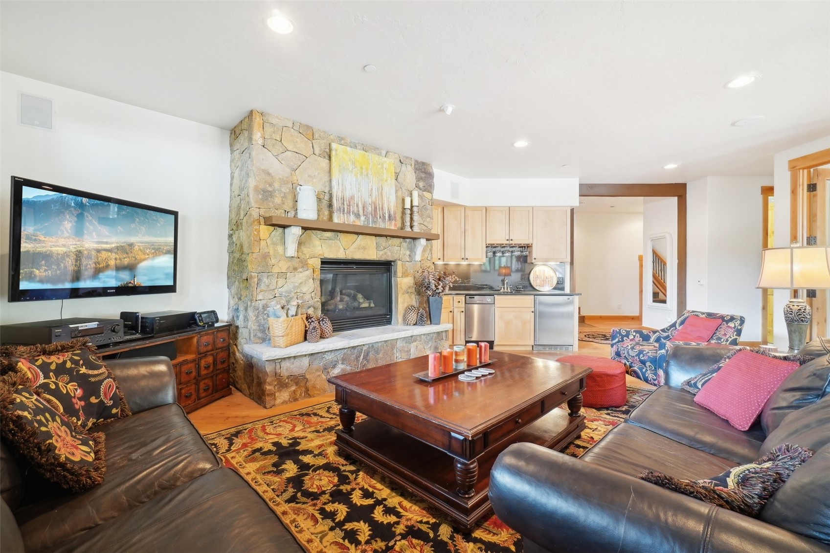 440 Two Cabins DRIVE