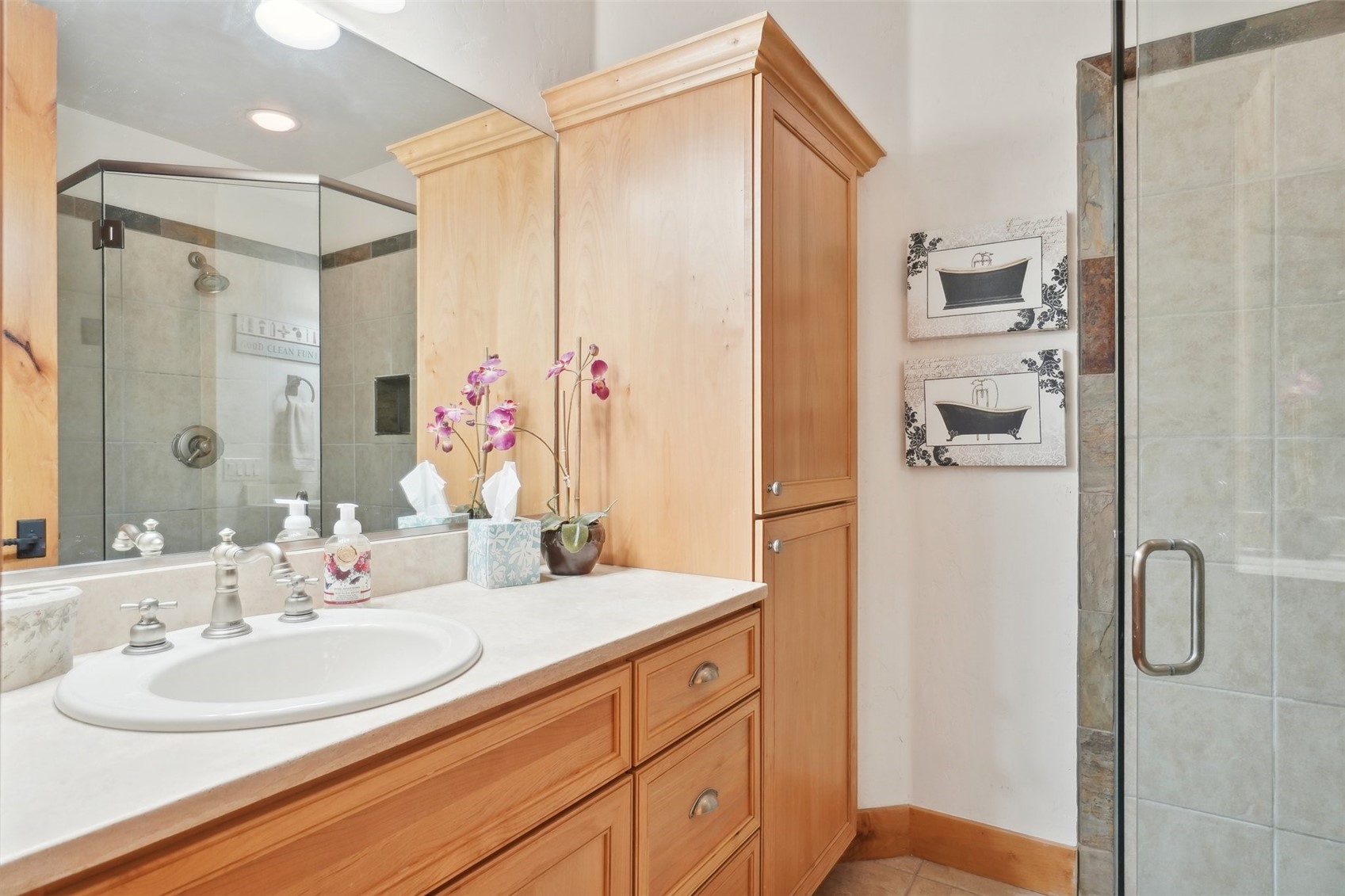 440 Two Cabins DRIVE