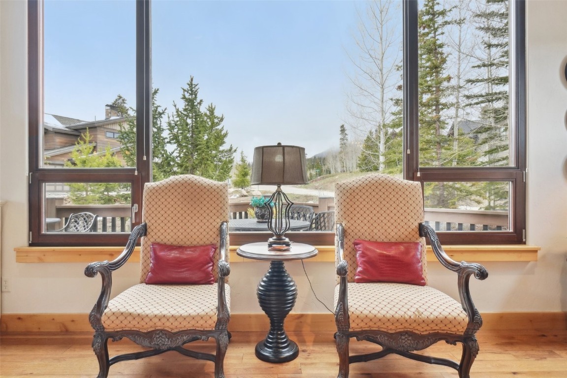 440 Two Cabins DRIVE