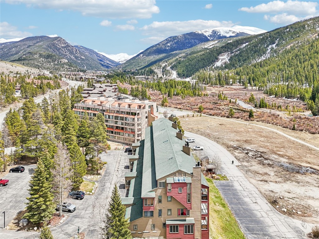 22320 Us Highway 6 1762