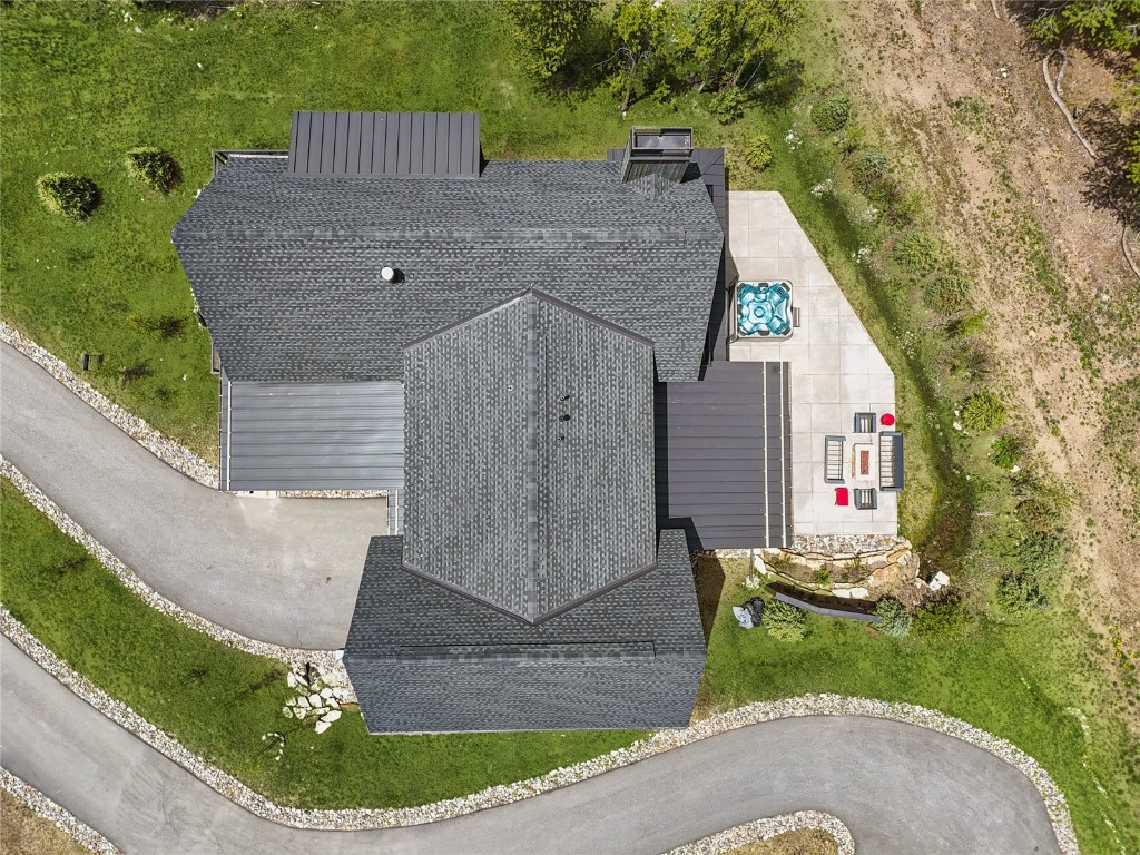 212 Cucumber Creek ROAD