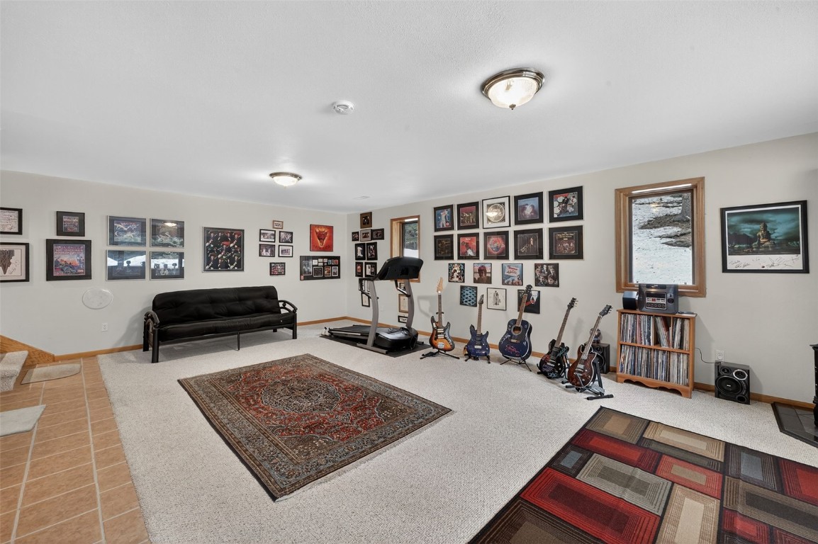 441 Kimmes LANE