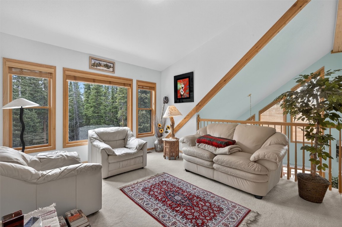 441 Kimmes LANE
