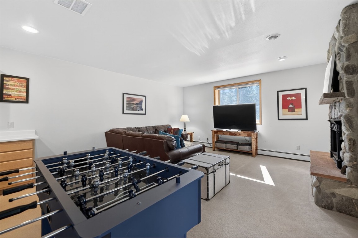 773 Range ROAD