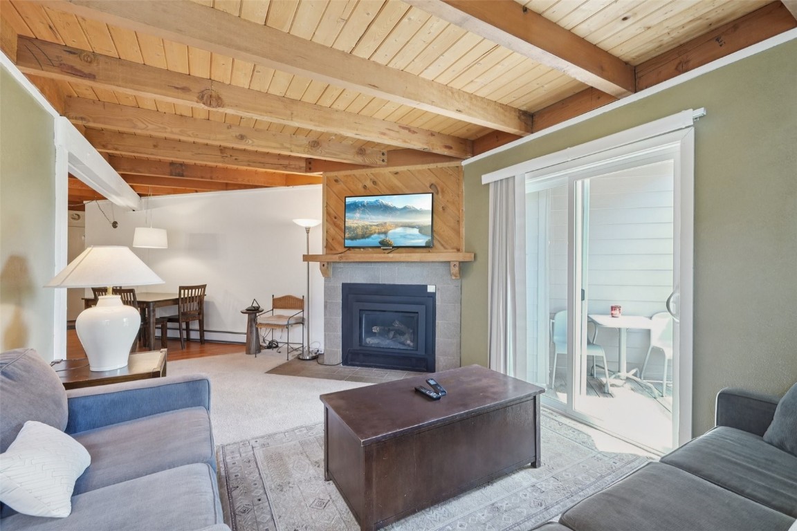 4200 Lodge Pole CIRCLE 205