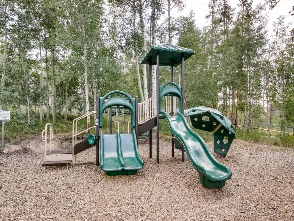 4200 Lodge Pole CIRCLE 205