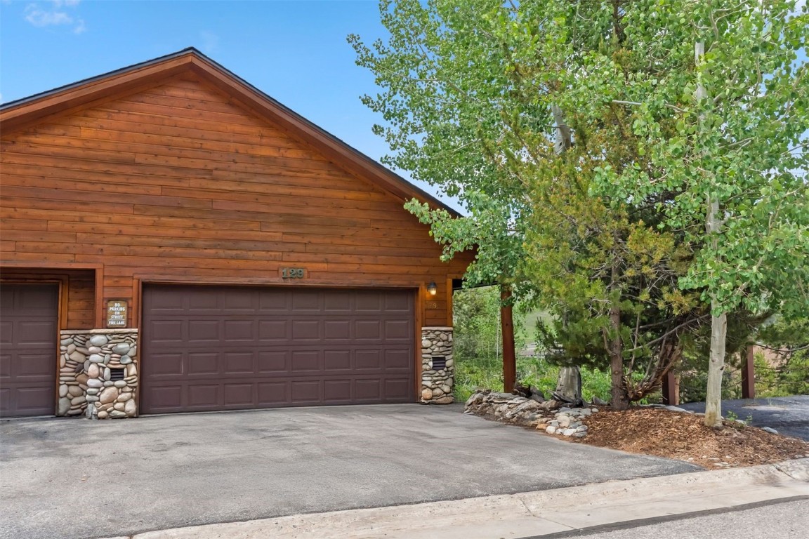 129 Lookout Ridge DRIVE 129