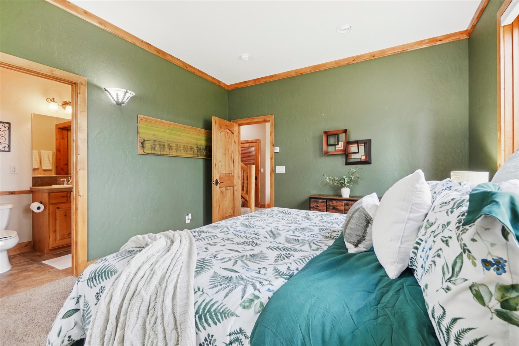 368 Black Hawk CIRCLE