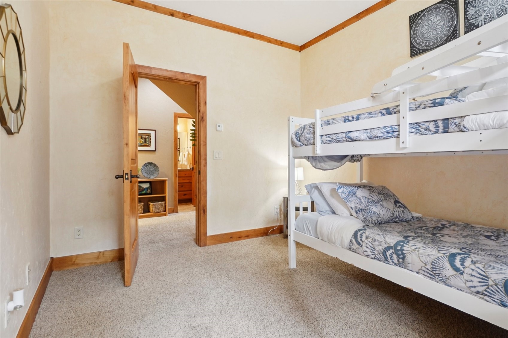 368 Black Hawk CIRCLE