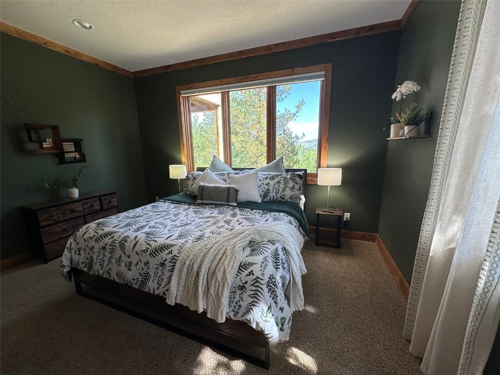 368 Black Hawk CIRCLE