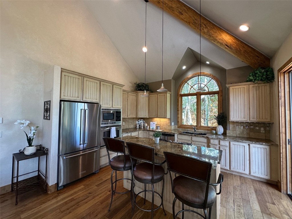 368 Black Hawk CIRCLE