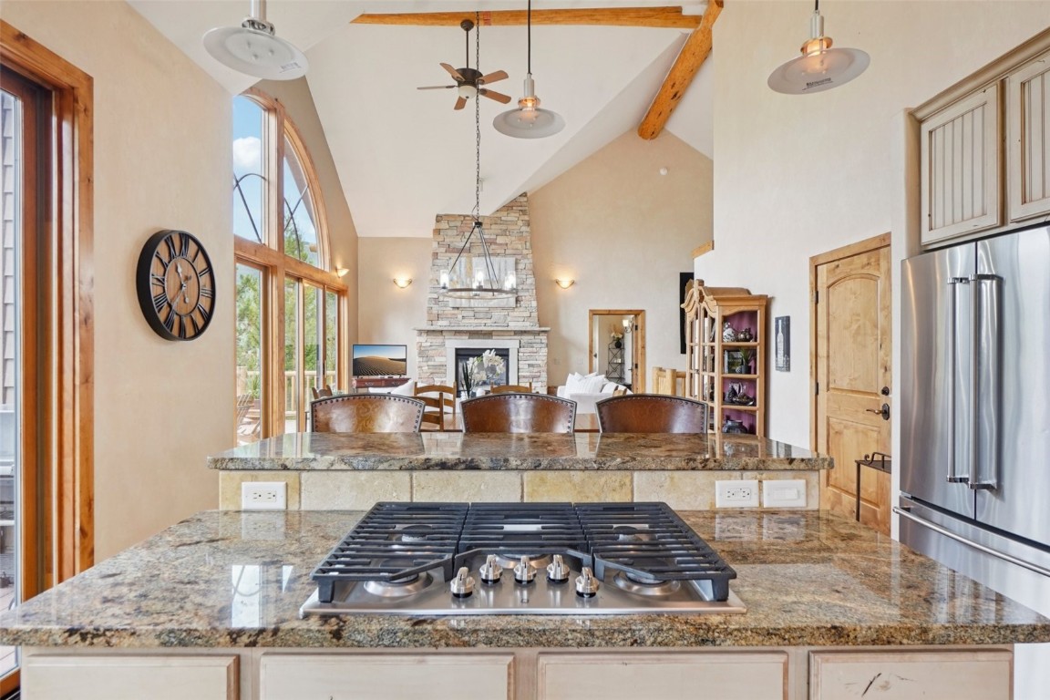 368 Black Hawk CIRCLE