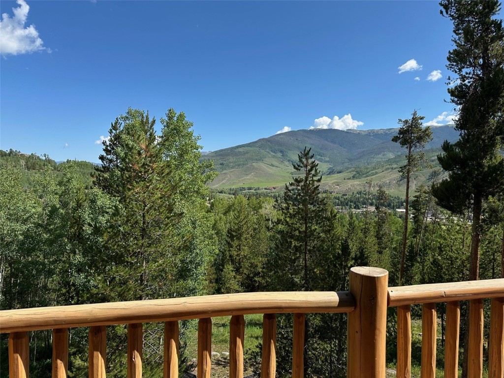 368 Black Hawk CIRCLE