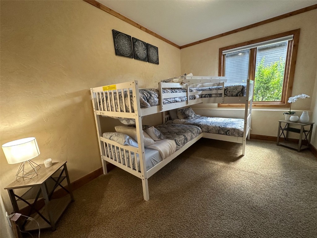 368 Black Hawk CIRCLE