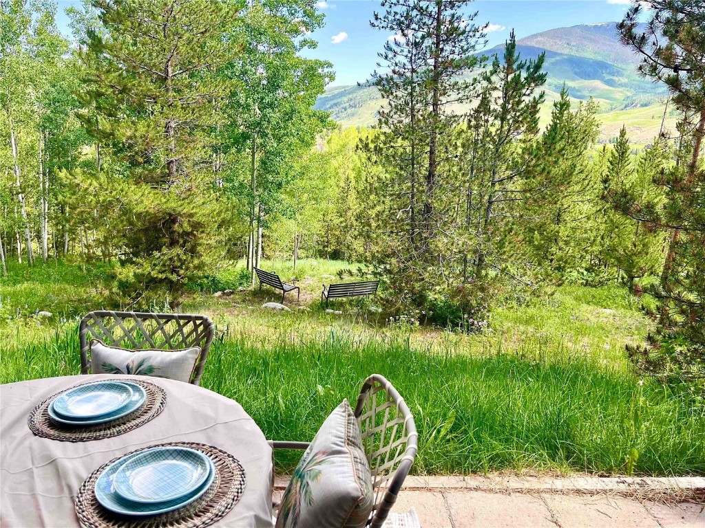 368 Black Hawk CIRCLE