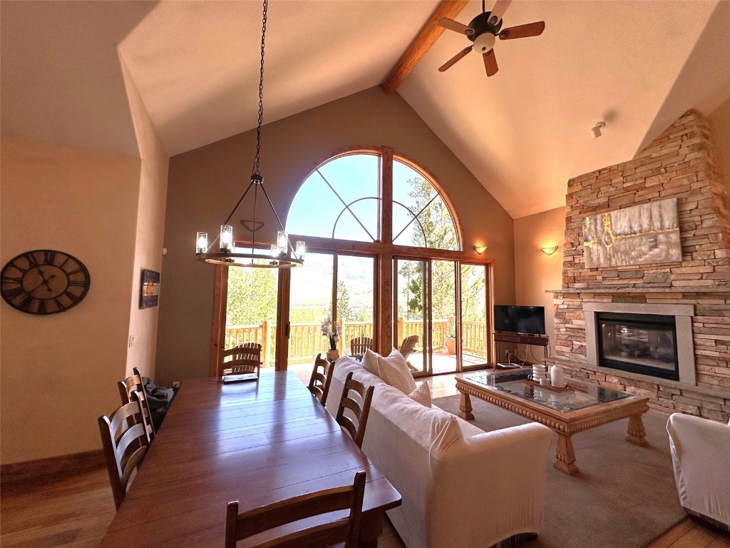 368 Black Hawk CIRCLE