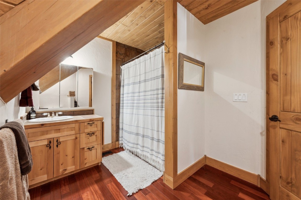 62 Lazy Rex ROAD