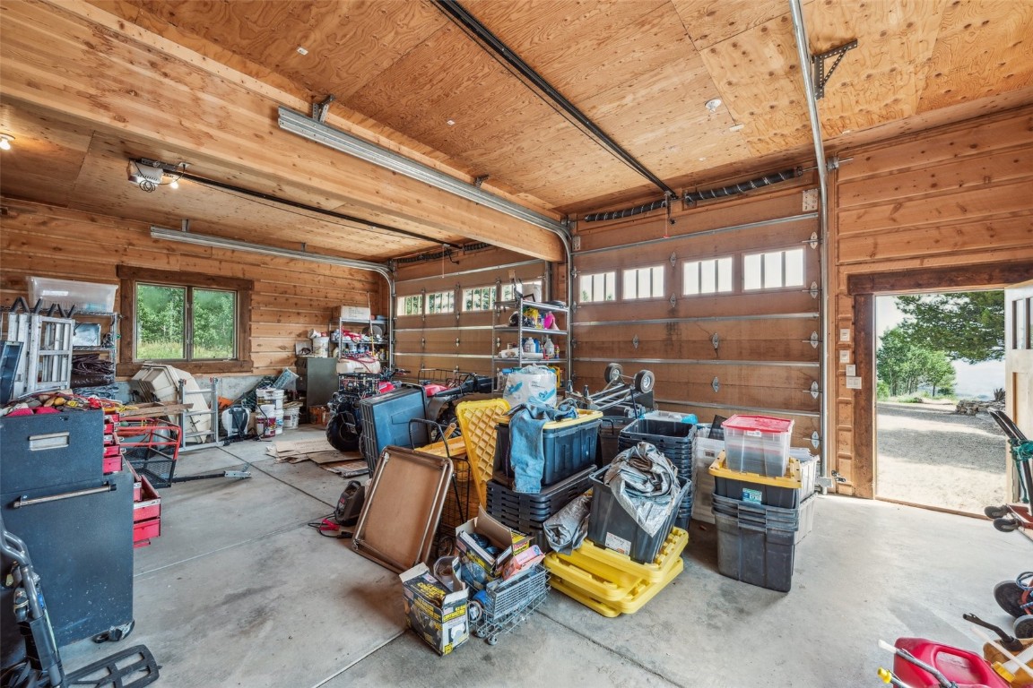 733 Spring Creek Ranch ROAD