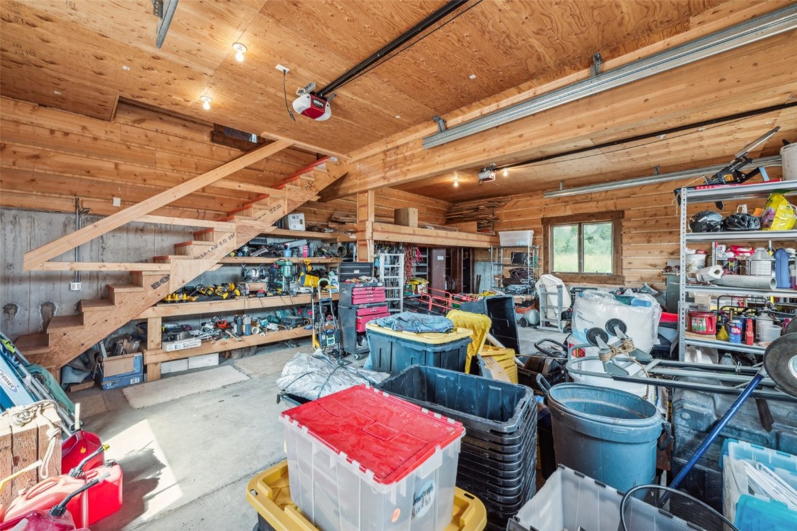 733 Spring Creek Ranch ROAD