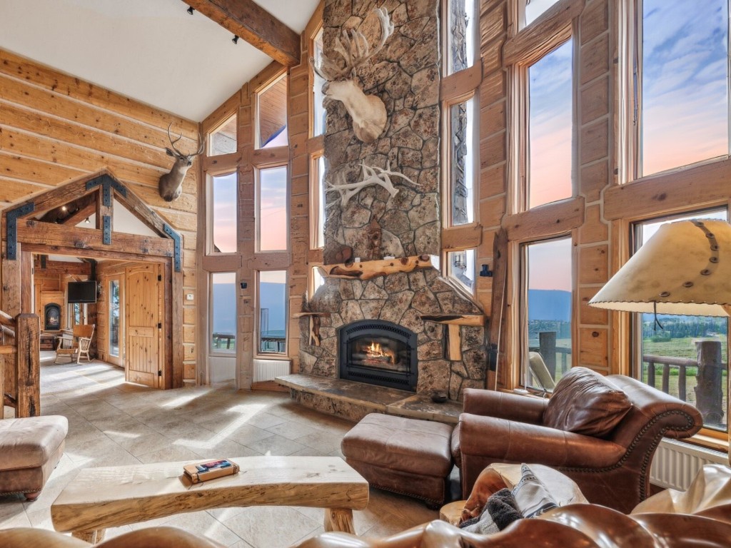 733 Spring Creek Ranch ROAD