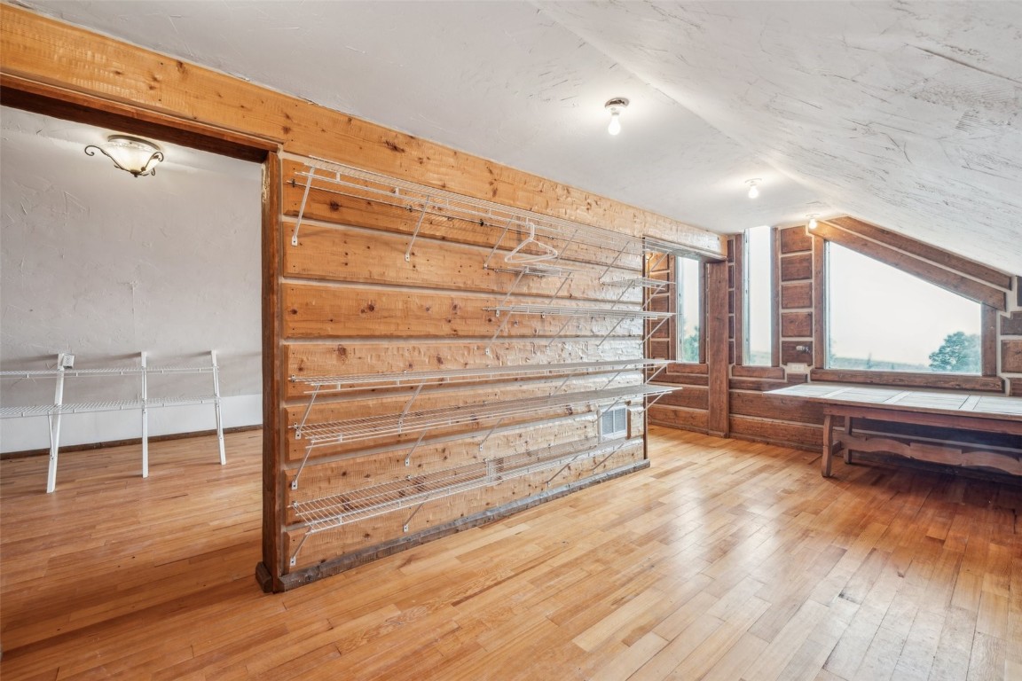 733 Spring Creek Ranch ROAD