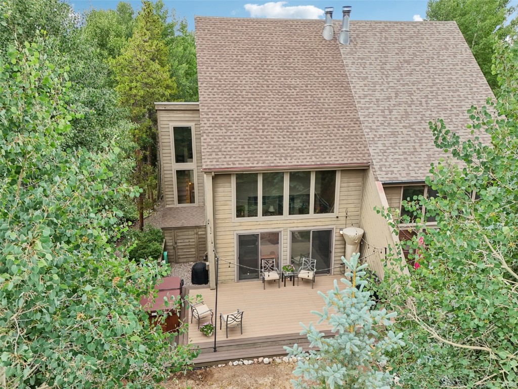 32 Hawn DRIVE