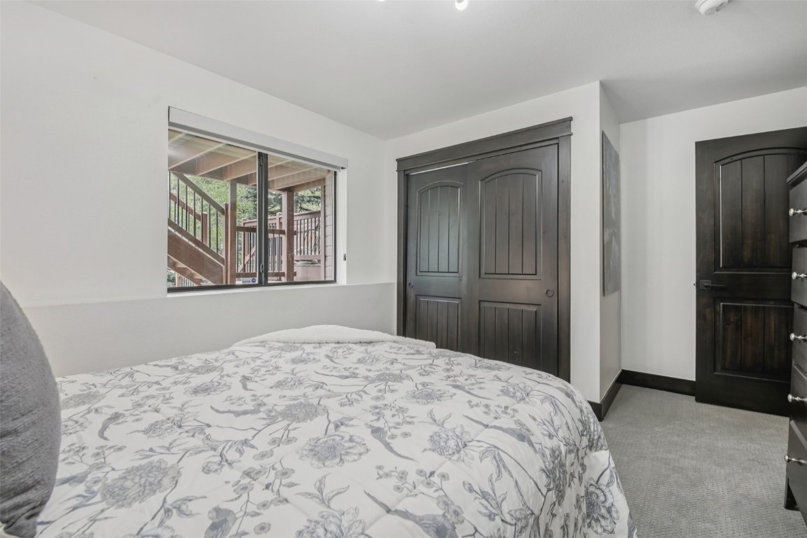 349 Park Forest DRIVE
