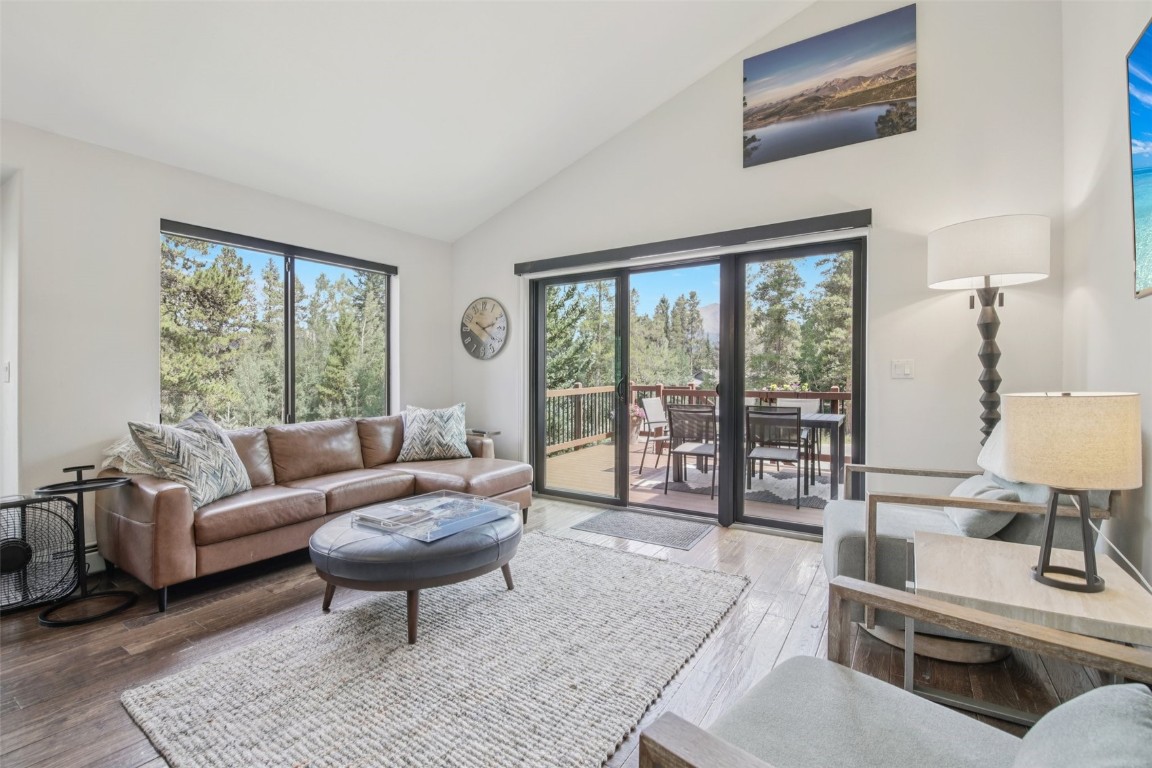 349 Park Forest DRIVE