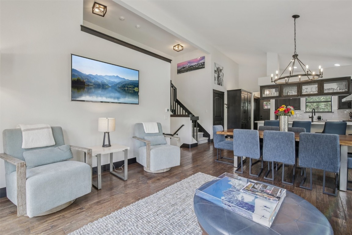 349 Park Forest DRIVE