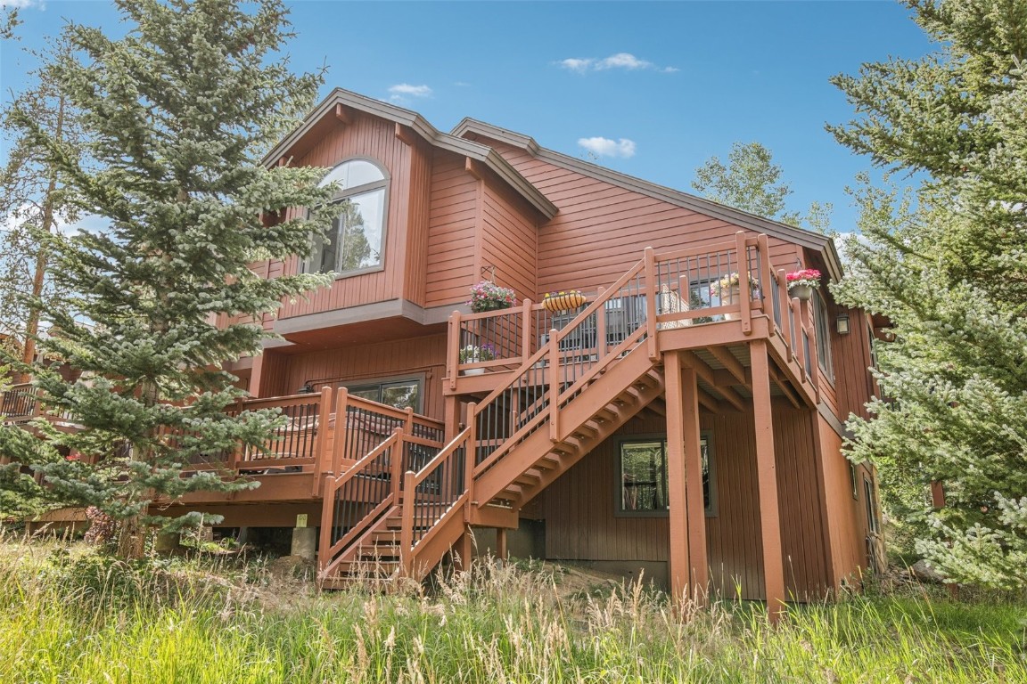 349 Park Forest DRIVE