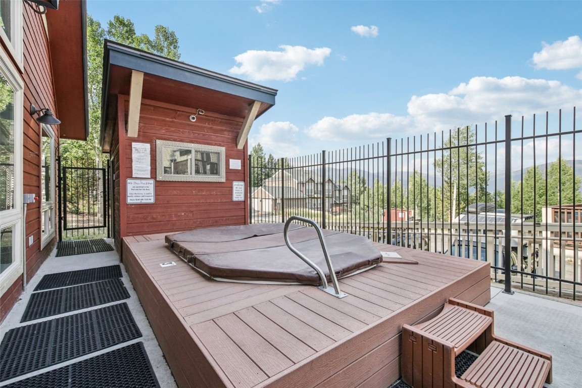 90 Wildernest COURT 90C