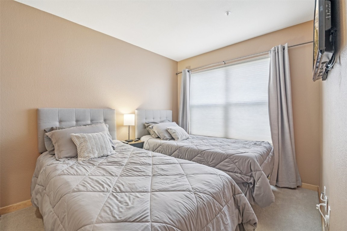 90 Wildernest COURT 90C