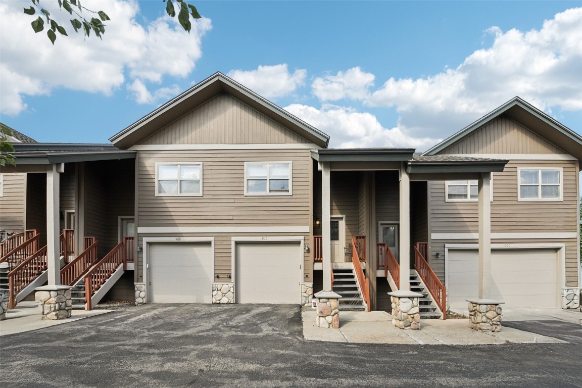 90 Wildernest COURT 90C