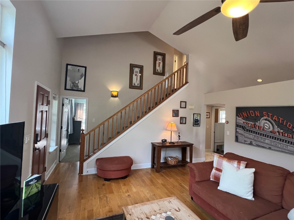 147 Blue Grouse LANE