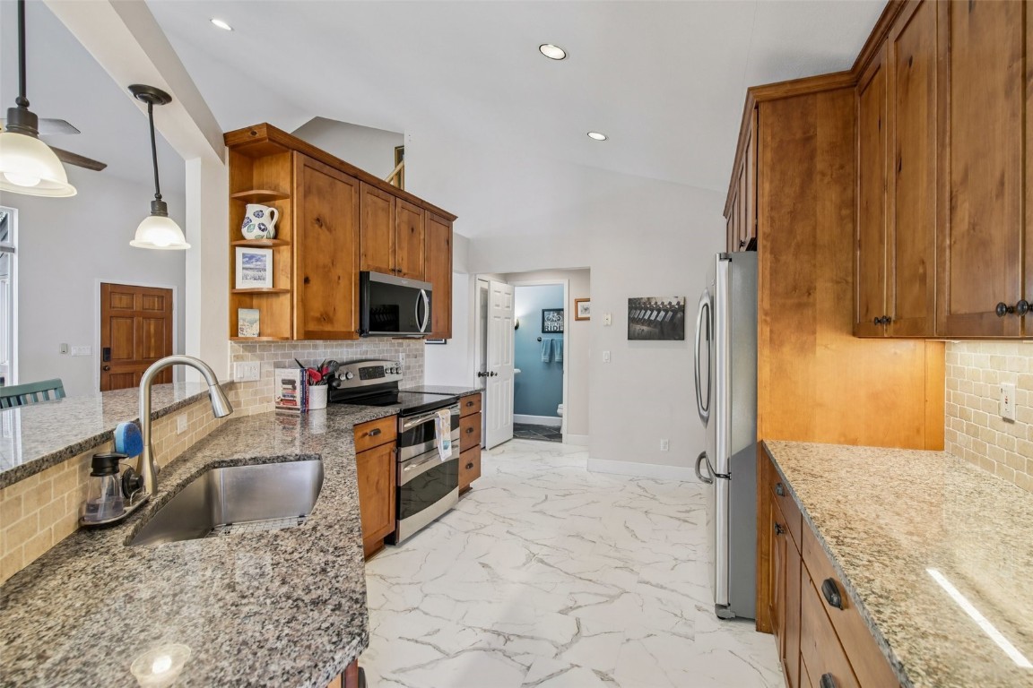 147 Blue Grouse LANE