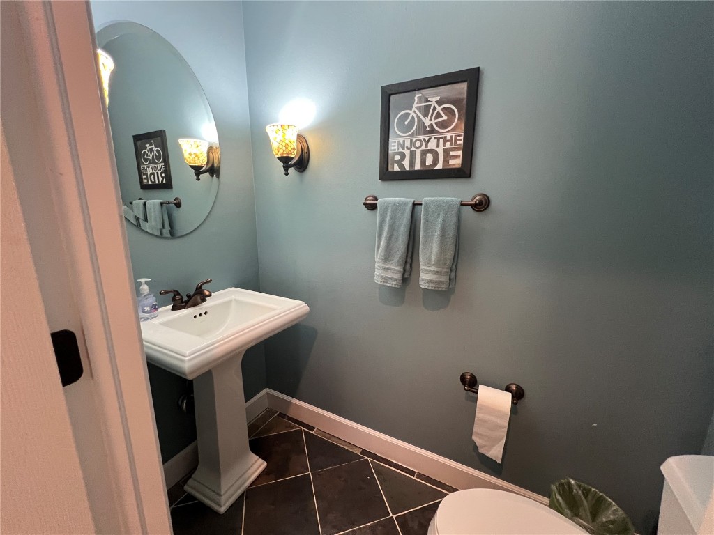 147 Blue Grouse LANE