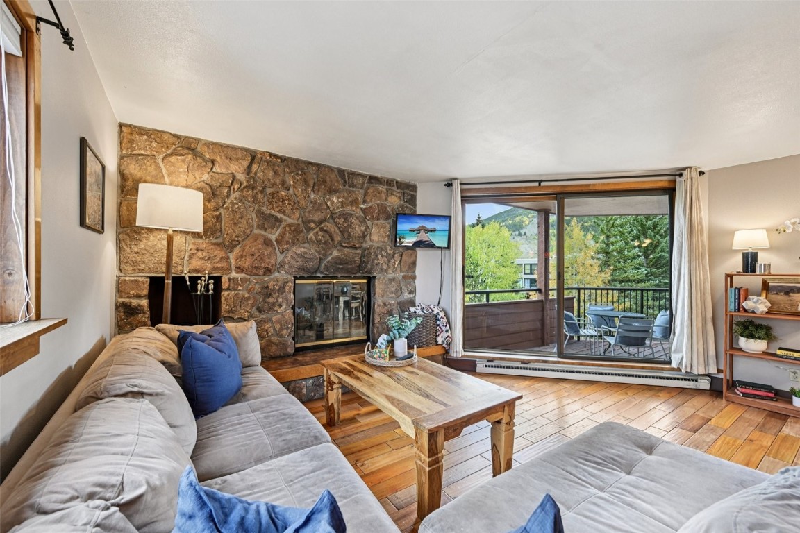 210 E La Bonte STREET 131