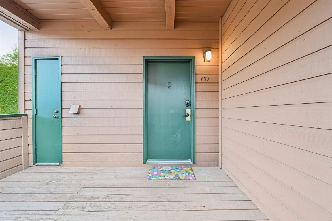 210 E La Bonte STREET 131