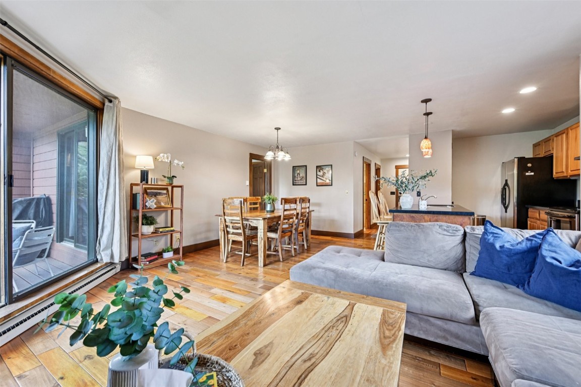 210 E La Bonte STREET 131