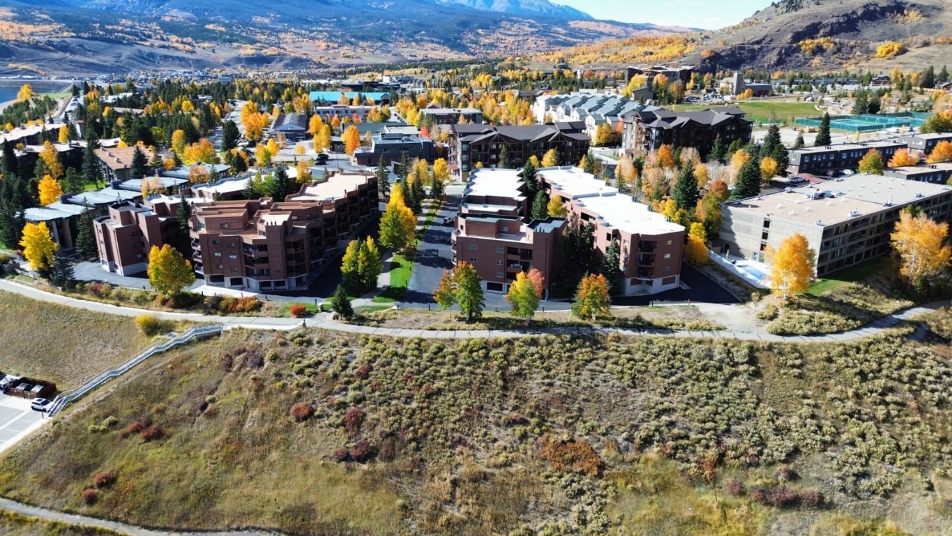 210 E La Bonte STREET 131