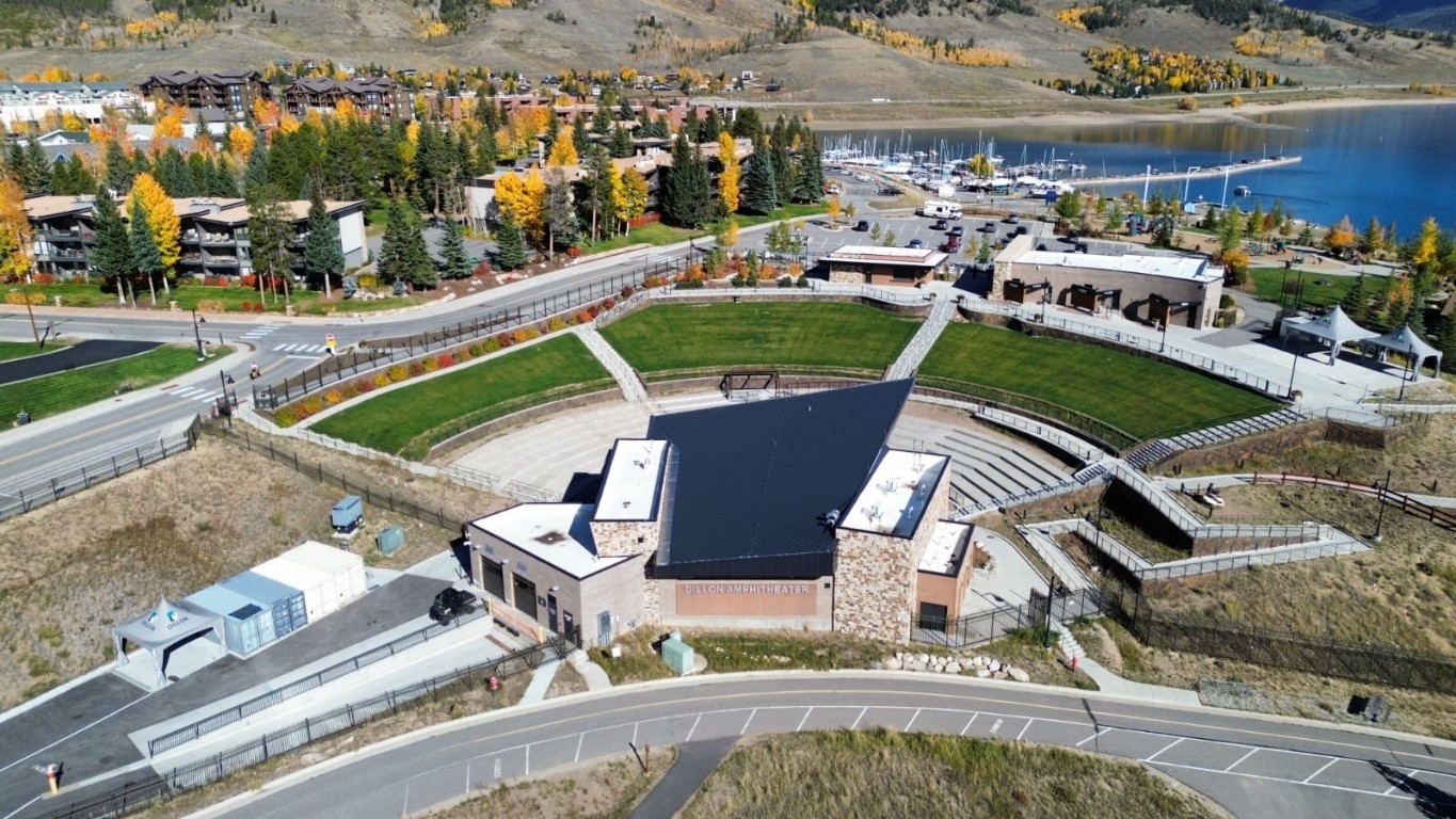 210 E La Bonte STREET 131